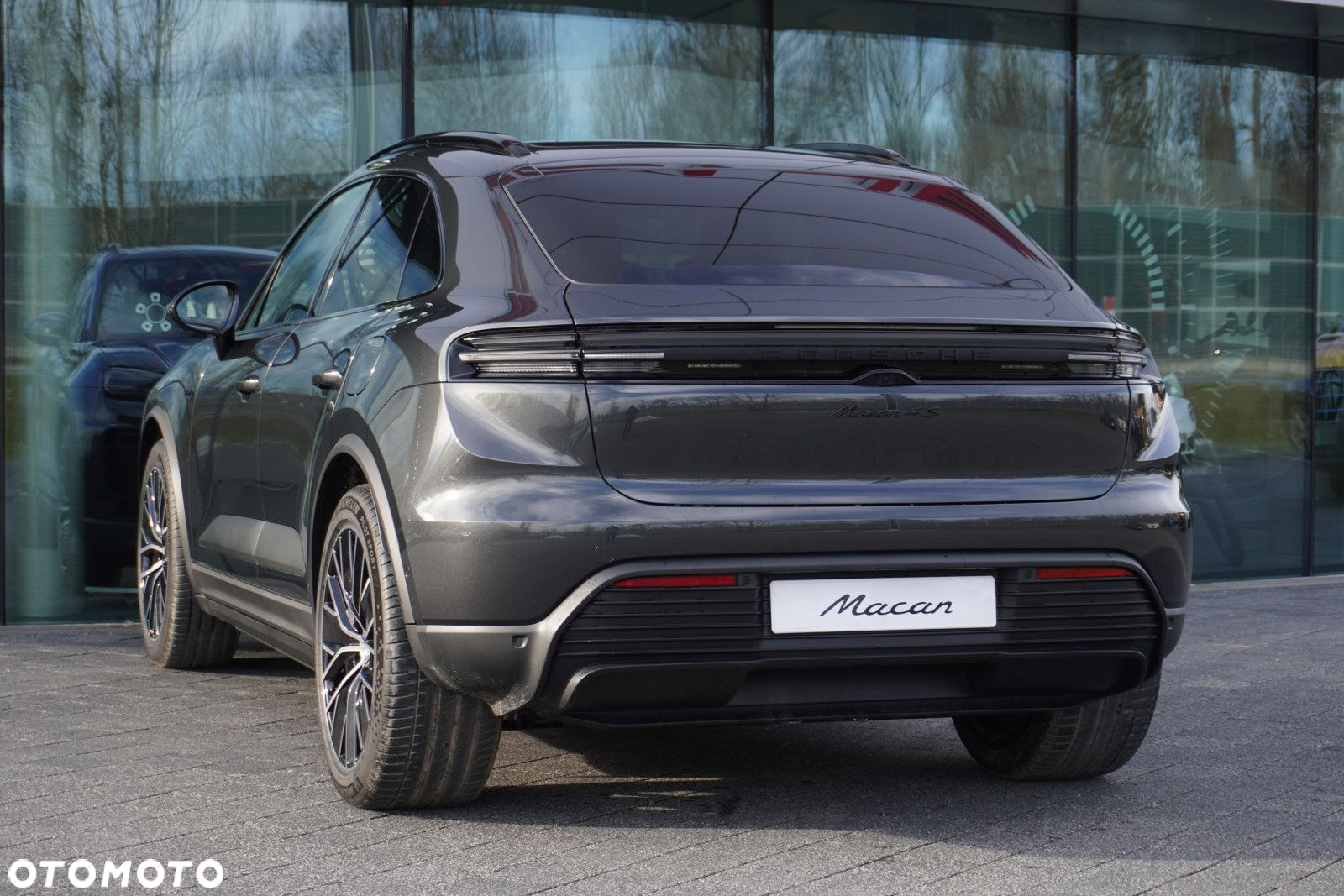 Porsche Macan - 5