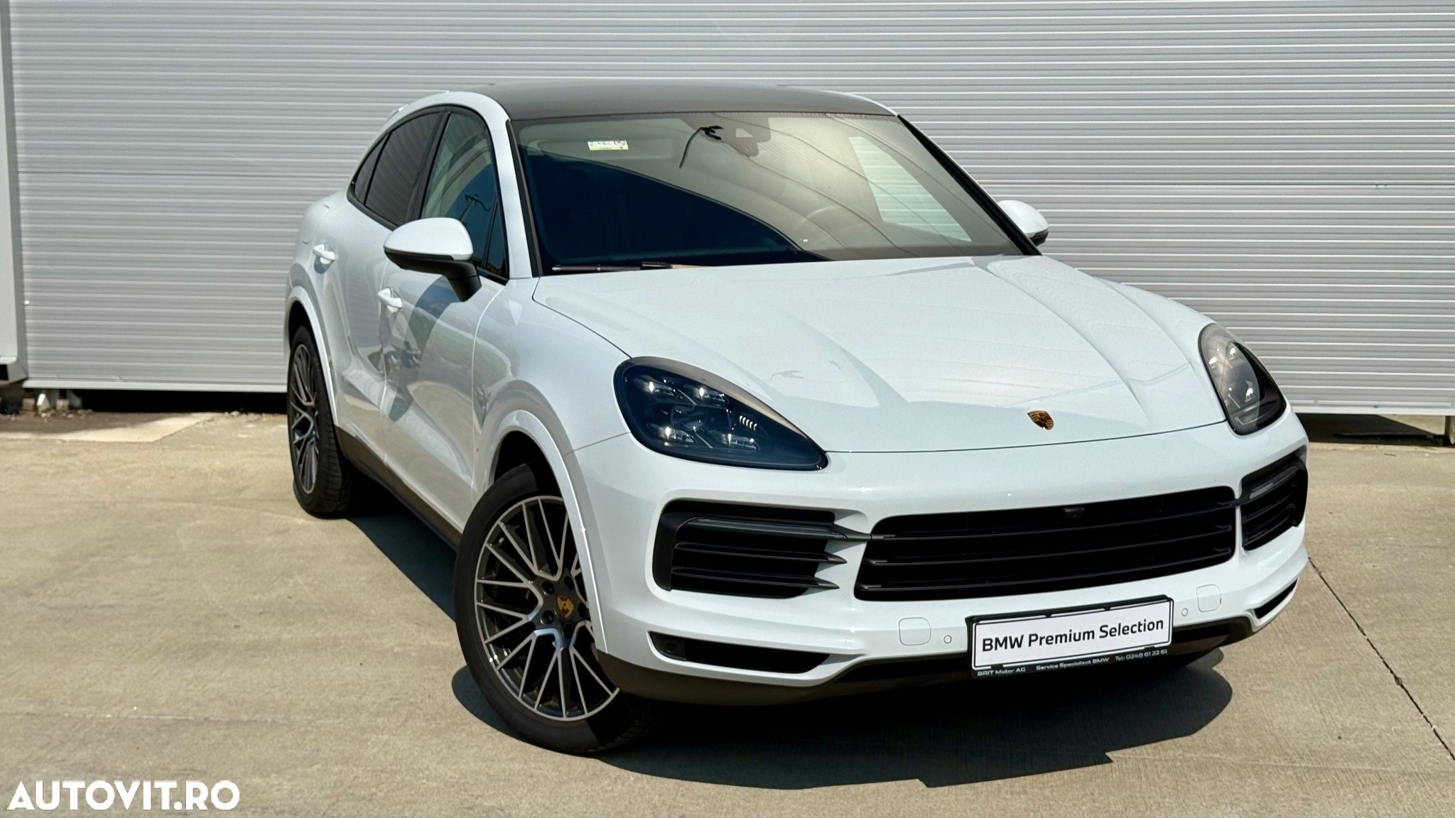 Porsche Cayenne Coupe Standard - 2