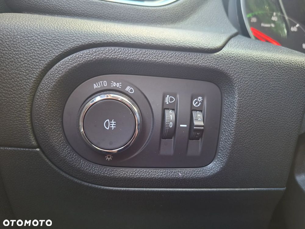 Opel Grandland X 1.6 T PHEV Edition - 37
