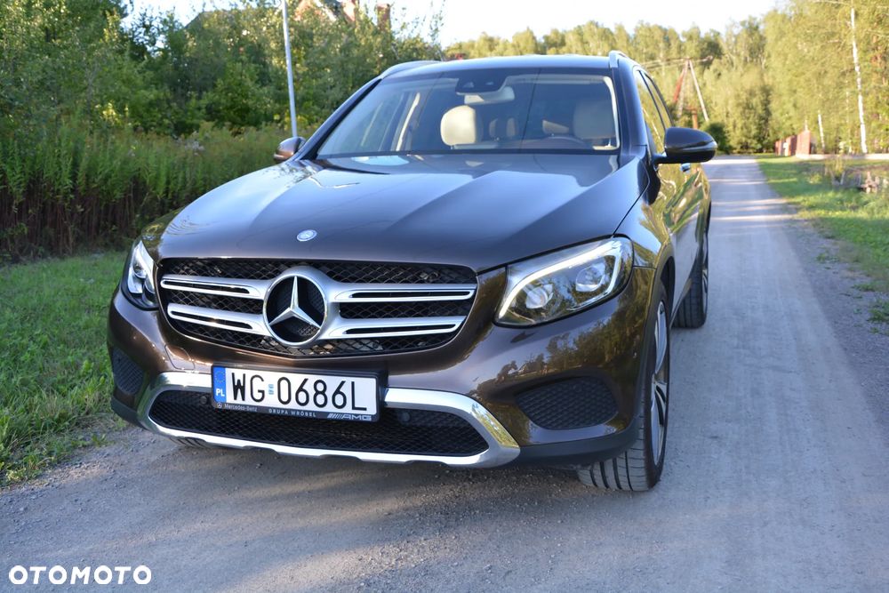 Mercedes-Benz GLC - 4