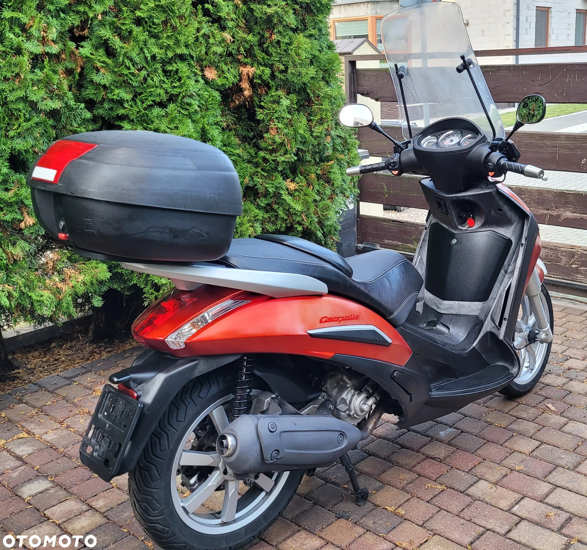 Peugeot Geopolis - 21