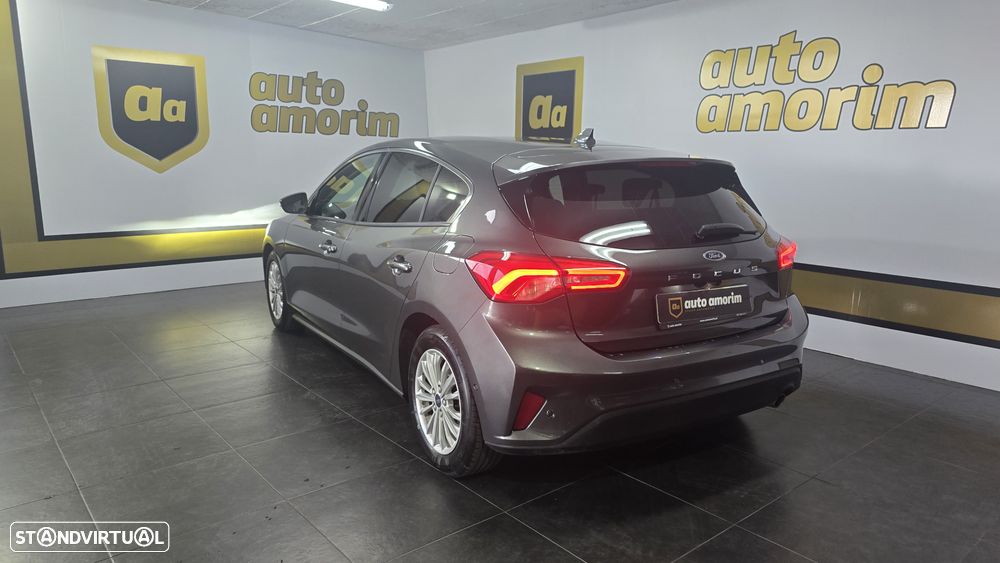 Ford Focus 1.0 EcoBoost Titanium - 10