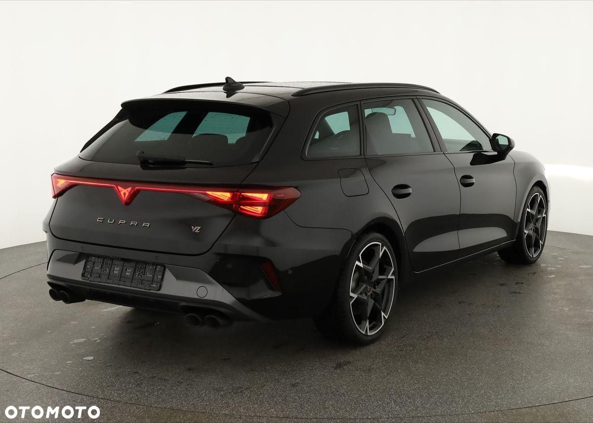 Cupra Leon Sportstourer - 3