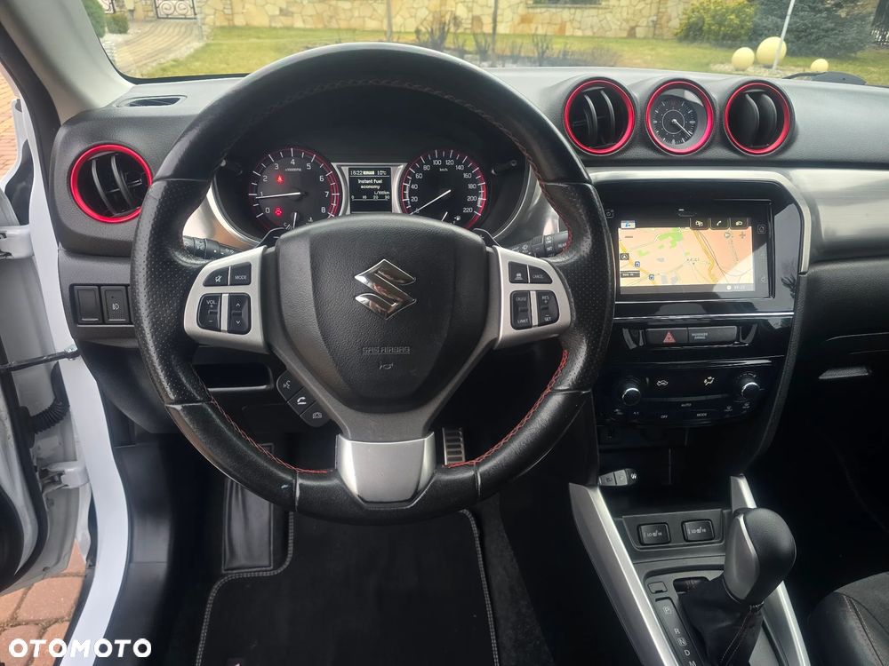 Suzuki Vitara 1.4 Boosterjet Premium 4WD - 21