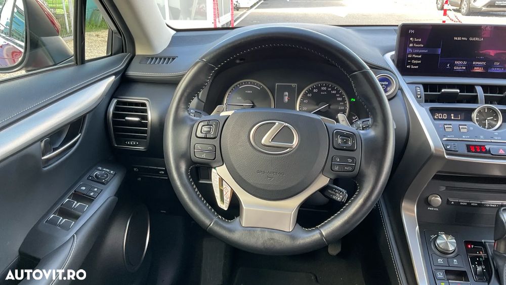 Lexus Seria NX 300h AWD Executive Plus - 11