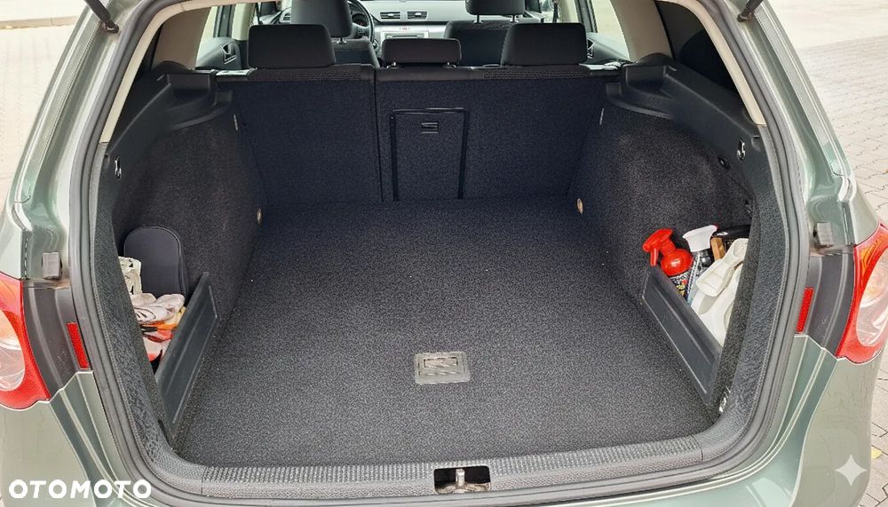 Volkswagen Passat 2.0 TDI Comfortline - 30