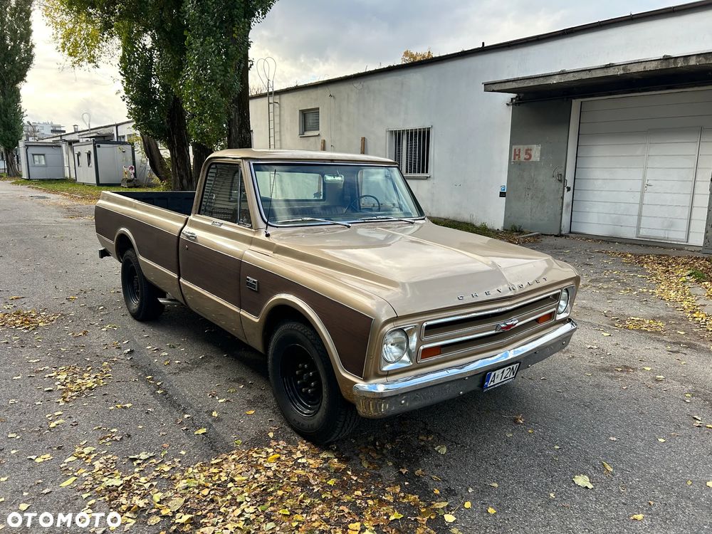 Chevrolet C-20 - 8