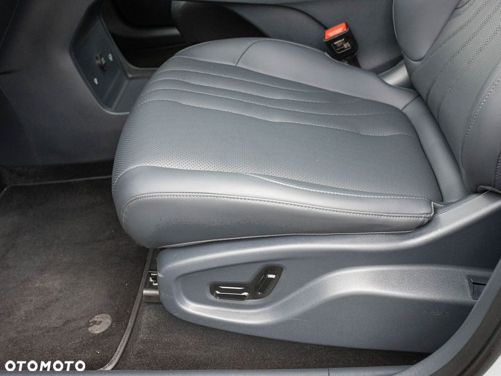 Geely Starray EM-i 1.5 PHEV Pro - 11
