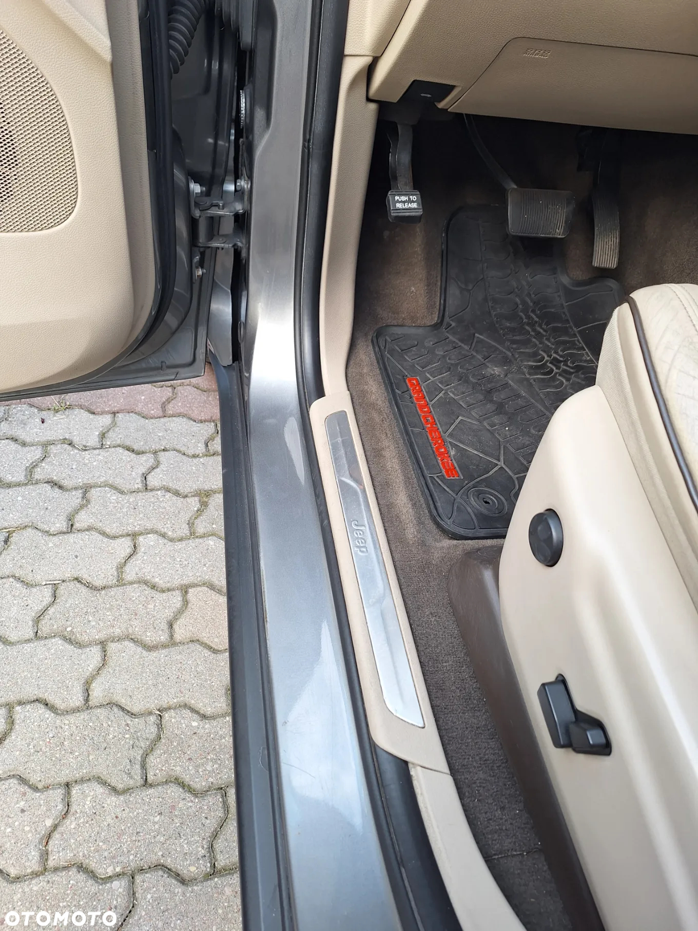 Jeep Grand Cherokee 3.0 CRD Overland - 12