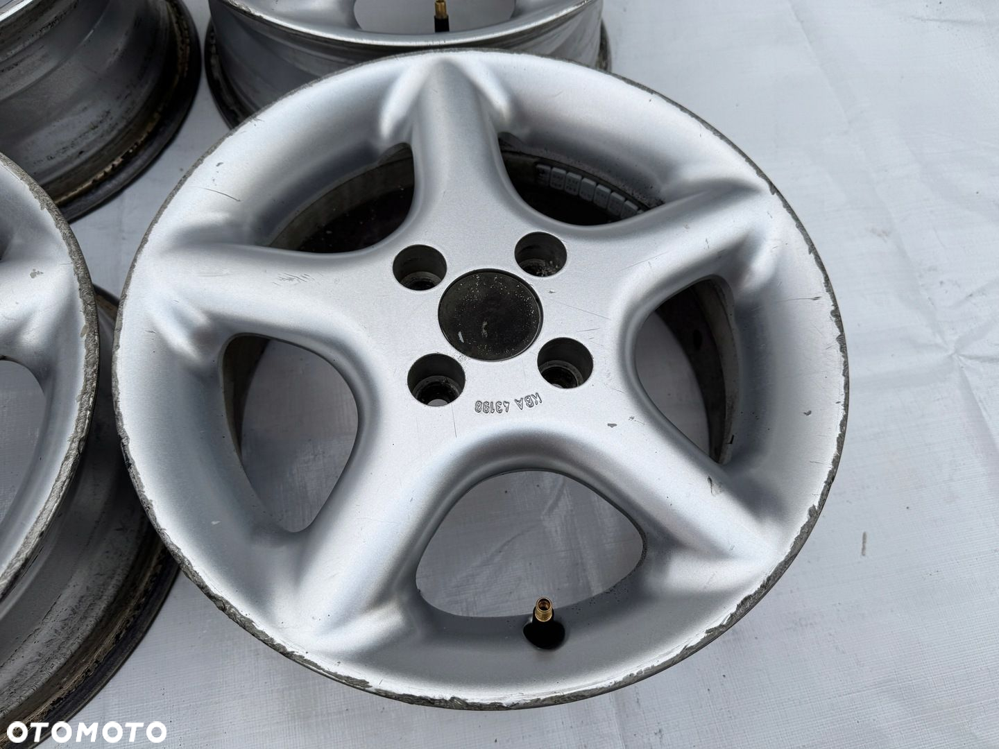 Felgi Fiat 4x98 6J 14" ET38 579 - 6
