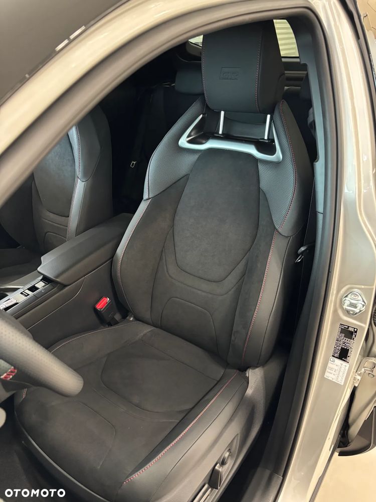 Toyota C-HR 2.0 Hybrid Dynamic Force GR Sport AWD - 11