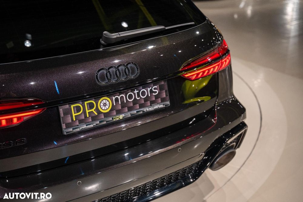 Audi RS6 Performance TFSI quattro Tiptronic MHEV - 12
