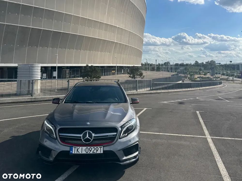 Mercedes-Benz GLA 45 AMG 4Matic 7G-DCT Edition 1 - 3