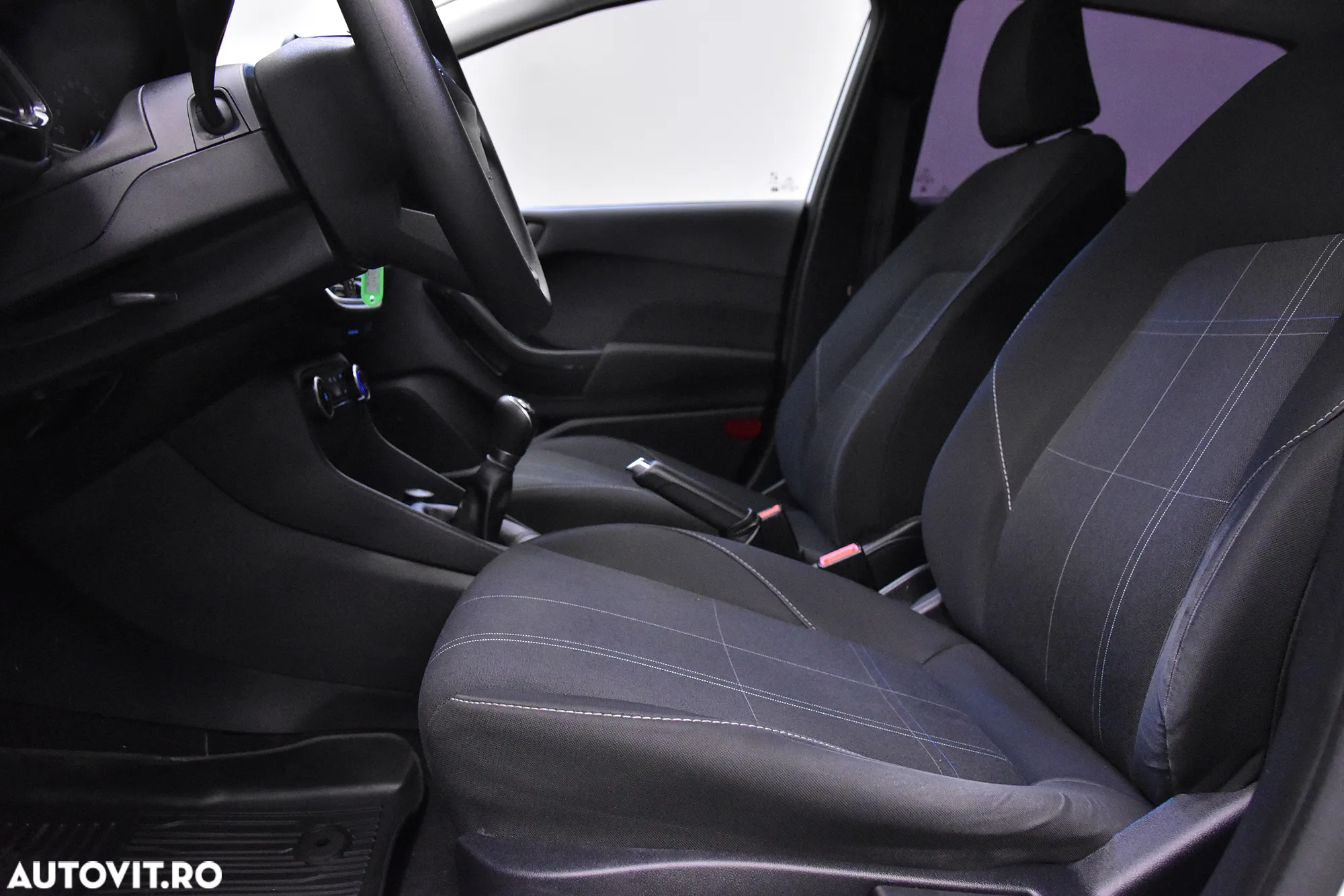 Ford Fiesta 1.1 Trend - 21