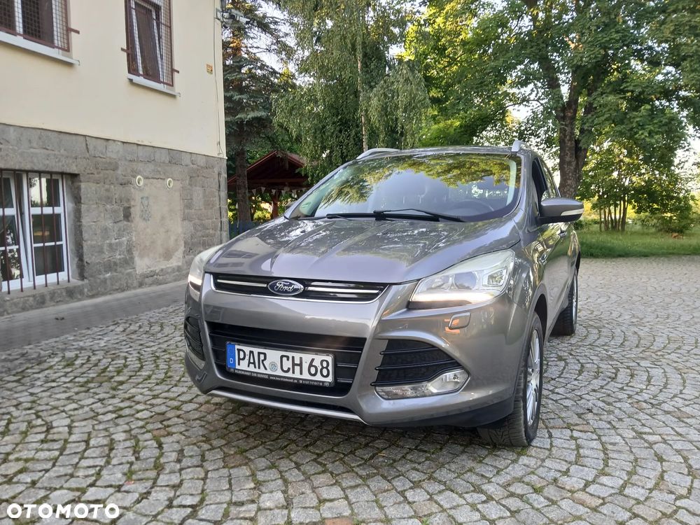 Ford Kuga 2.0 TDCi 4x4 Titanium - 6