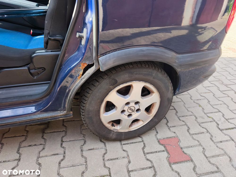 Opel Zafira 1.8 16V Comfort - 5