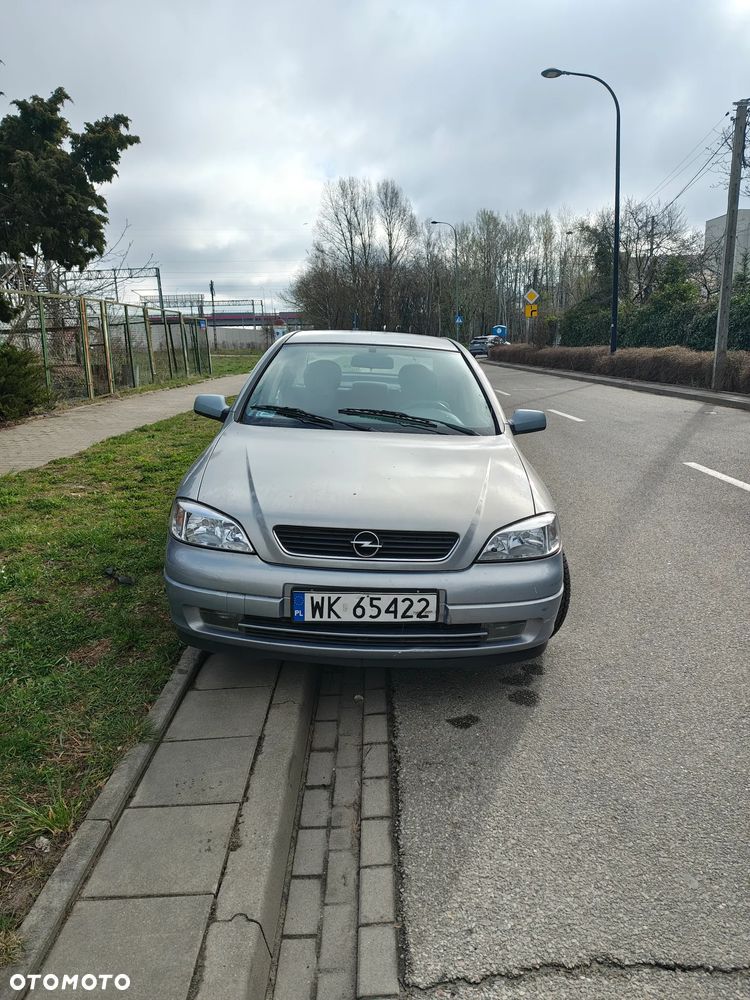 Opel Astra - 2