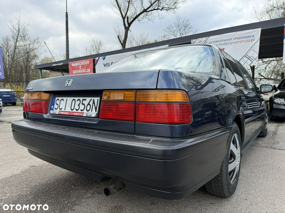 Honda Accord 2.0i-16 EX - 12