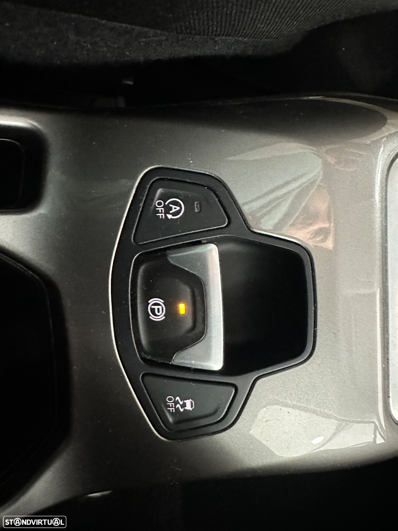 Jeep Renegade 1.6 MJD Limited - 26