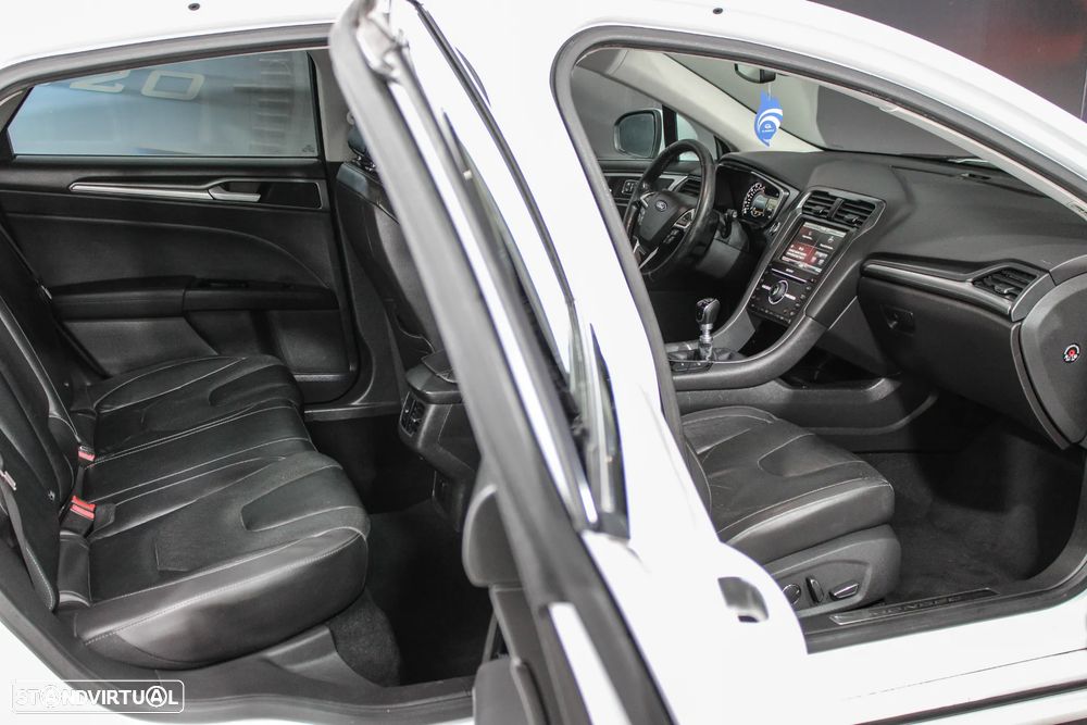 Ford Mondeo 1.5 TDCi Titanium - 17