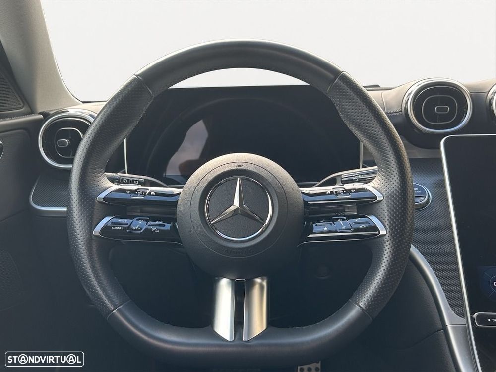 Mercedes-Benz C 300 - 11