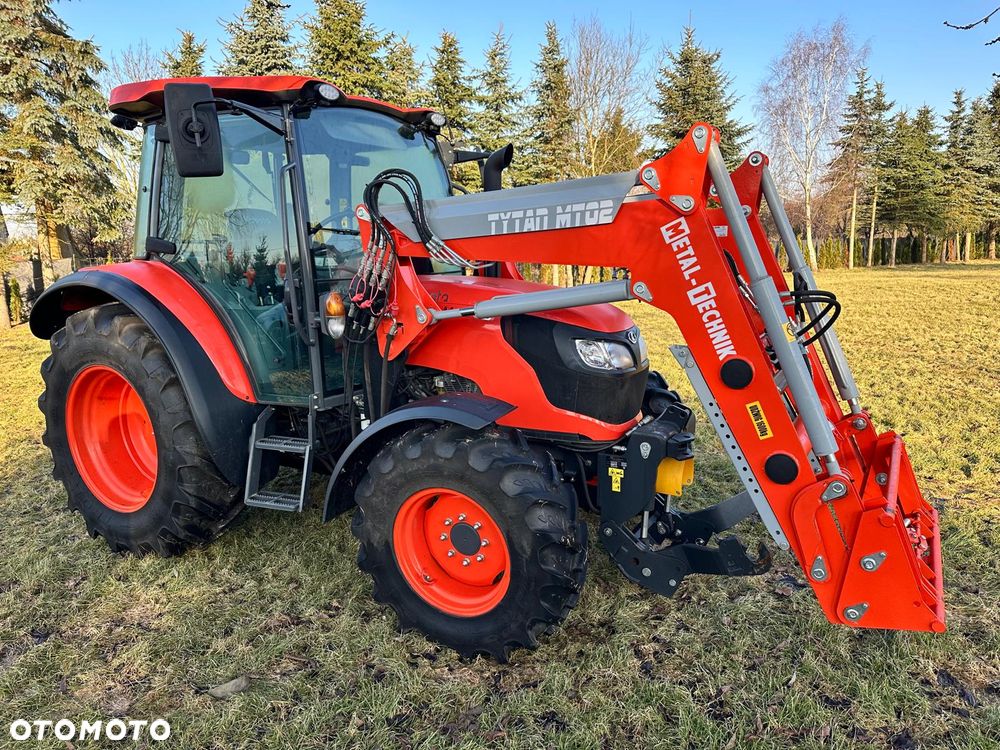 Kubota M4063 - 33