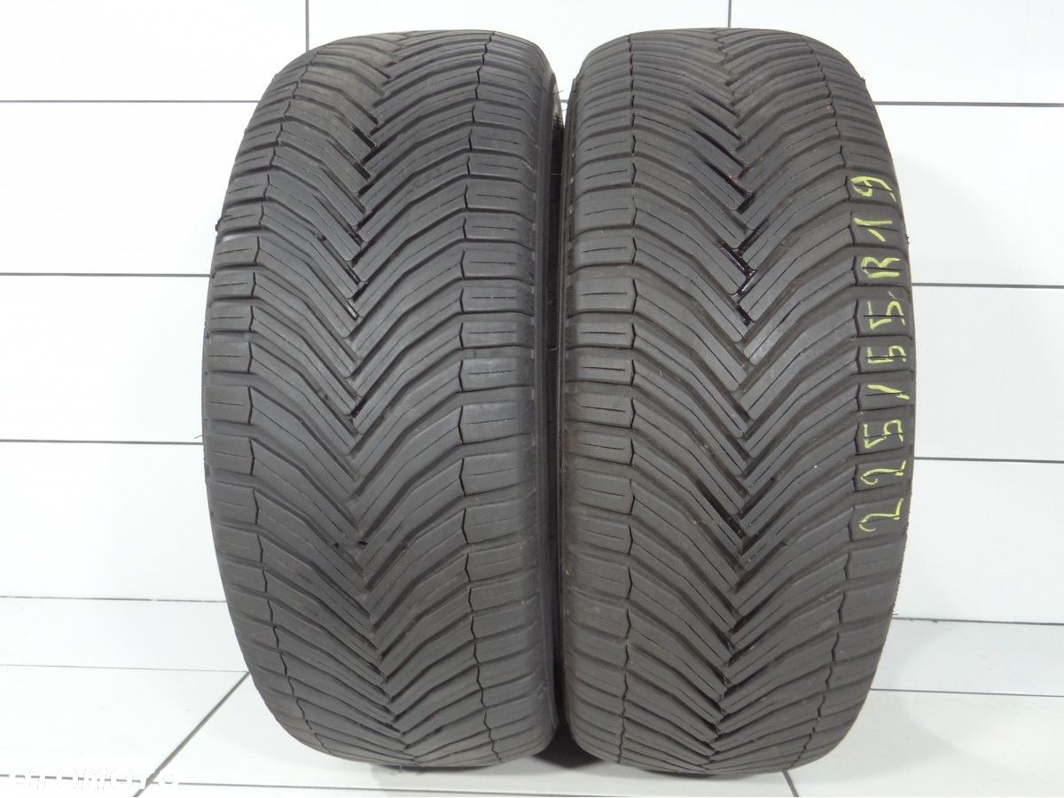 Opony całoroczne 225/55R19 99V Michelin - 1