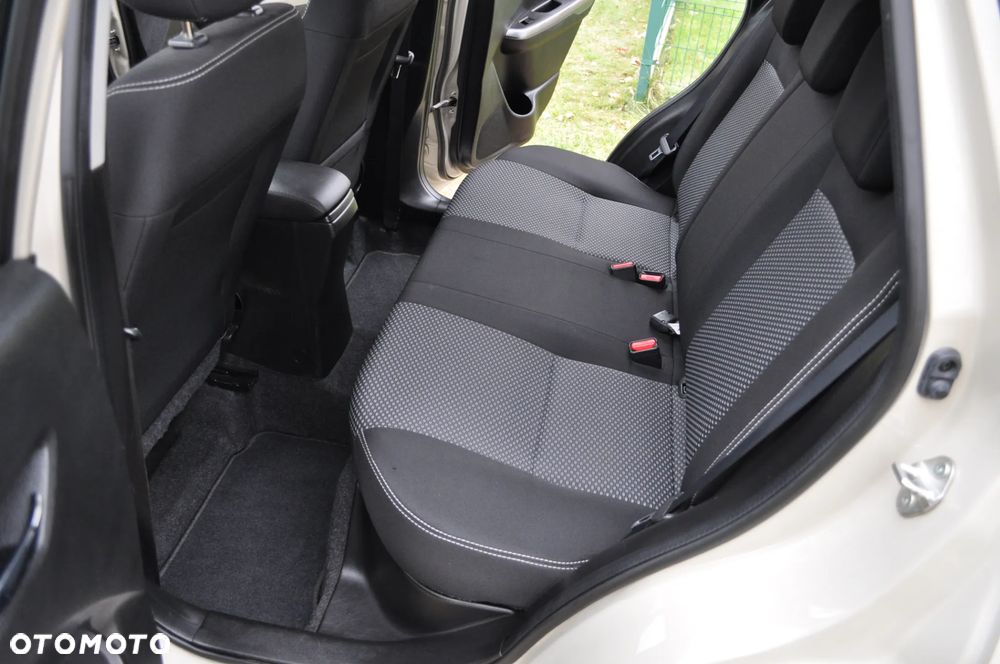 Suzuki Vitara 1.4 Boosterjet XLED 2WD - 17