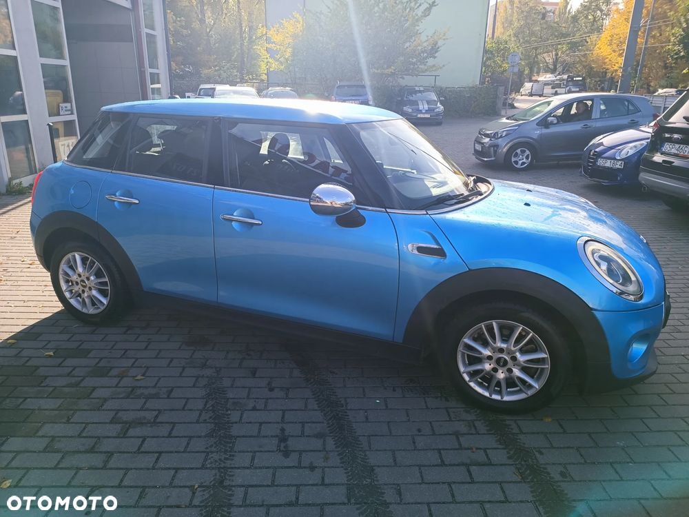 MINI ONE Standard - 8