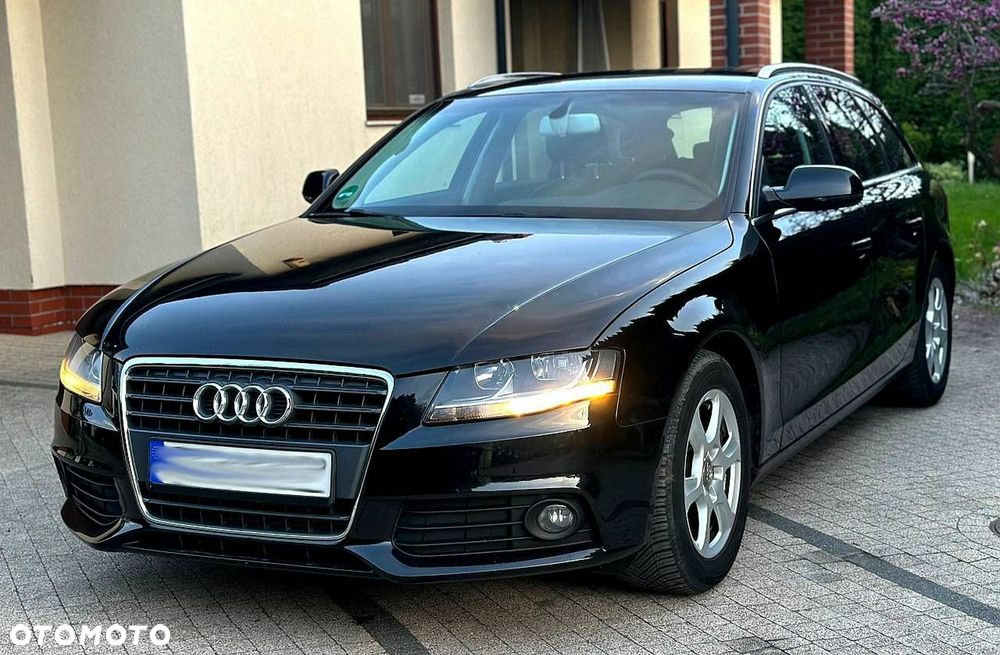 Audi A4 Avant - 4