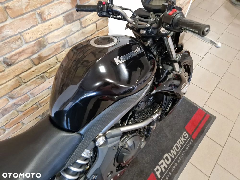 Kawasaki ER - 19