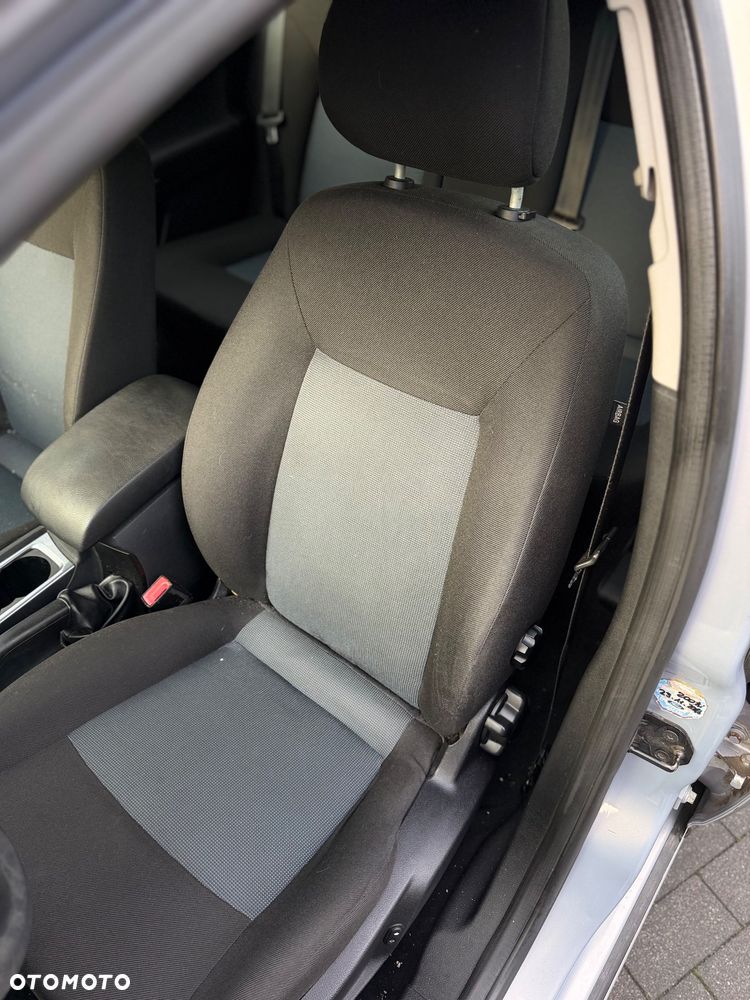 Ford Mondeo 2.0 TDCi Business Edition - 11