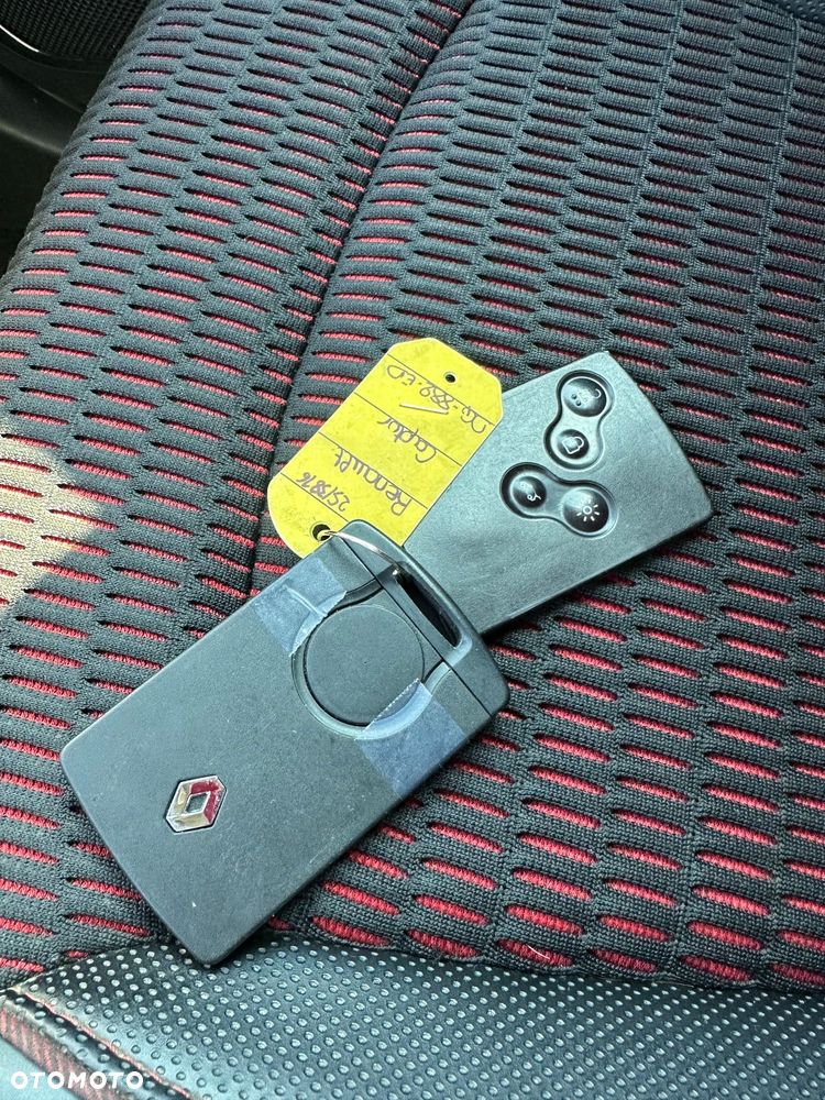 Renault Captur - 22