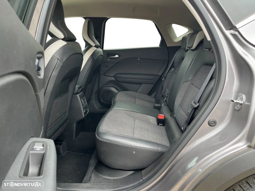 Renault Captur 1.0 TCe Techno Bi-Fuel - 13