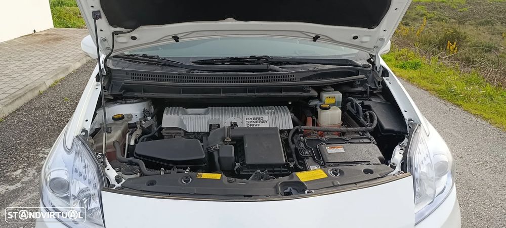 Toyota Prius 1.8 - 13