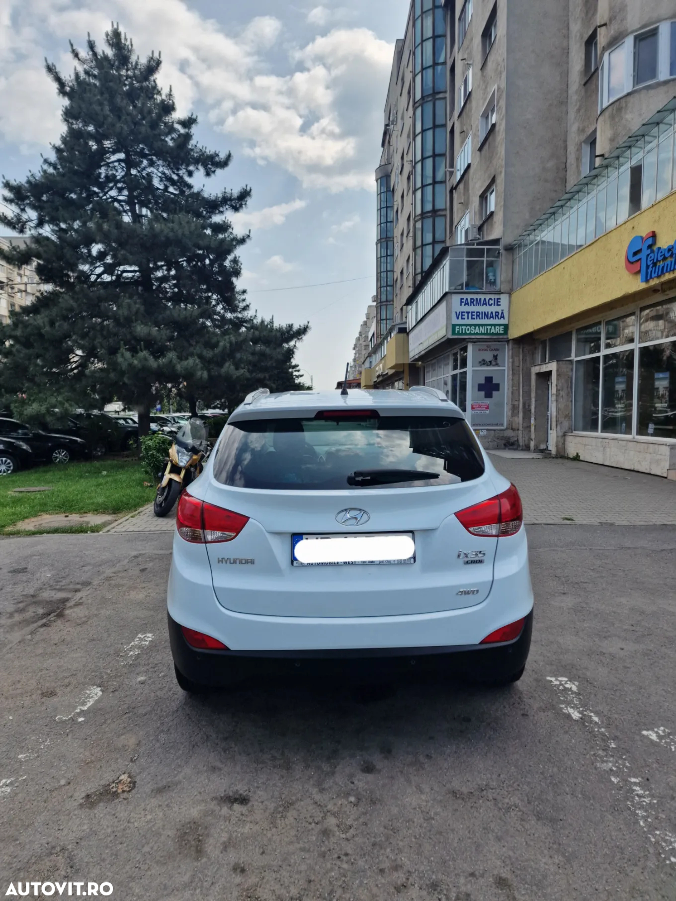 Hyundai ix35 2.0 CRDI Low 2WD GL Classic - 3