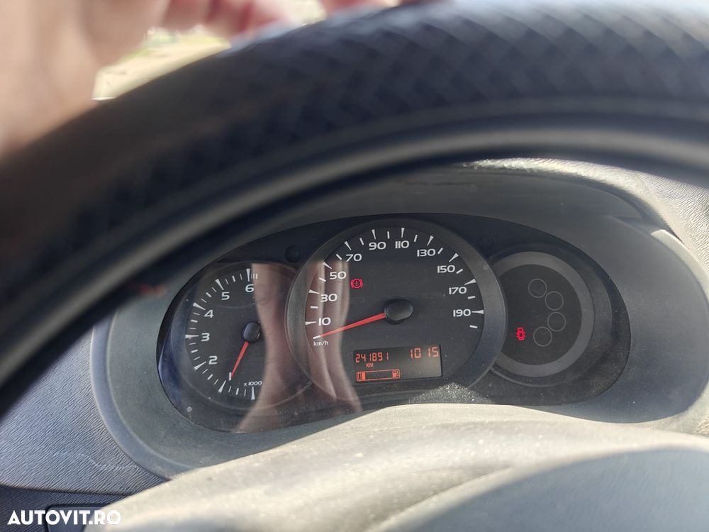 Renault Kangoo dCi 75 FAP Authentique - 10