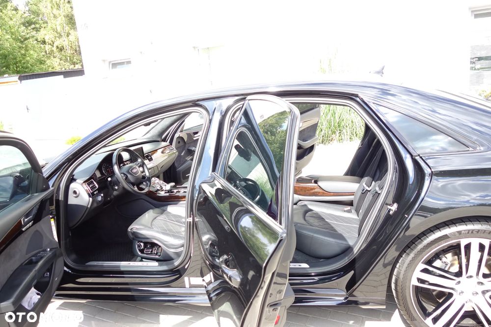 Audi A8 L 60 TFSI quattro tiptronic - 12
