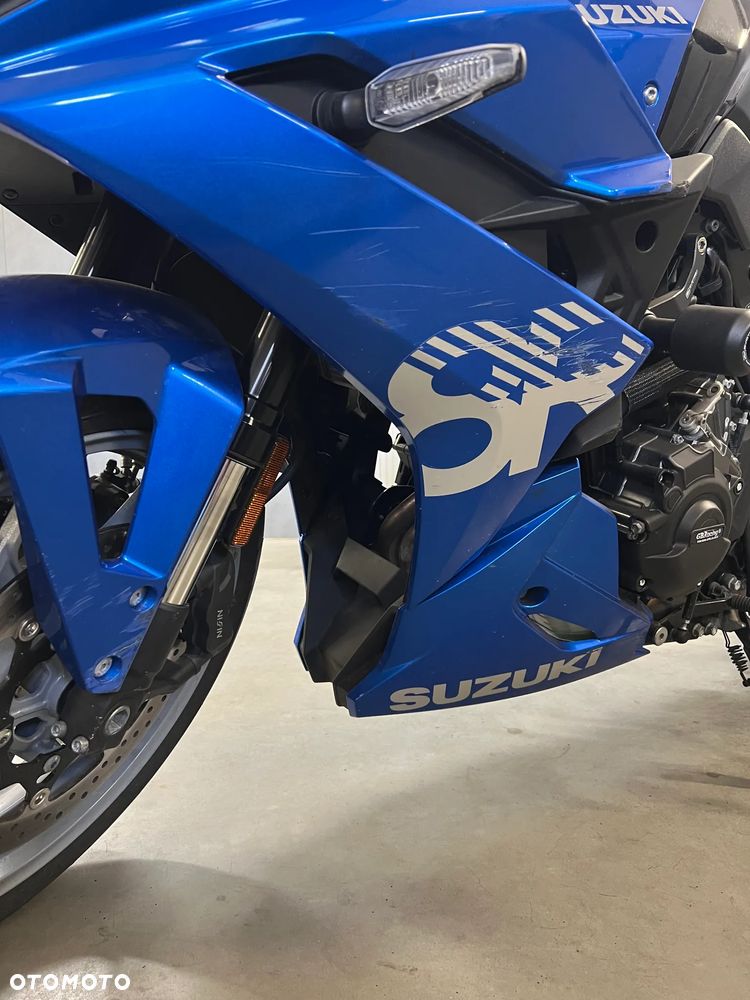 Suzuki GSX-R - 5
