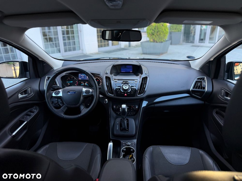 Ford Kuga 2.0 TDCi 4x4 Titanium - 12