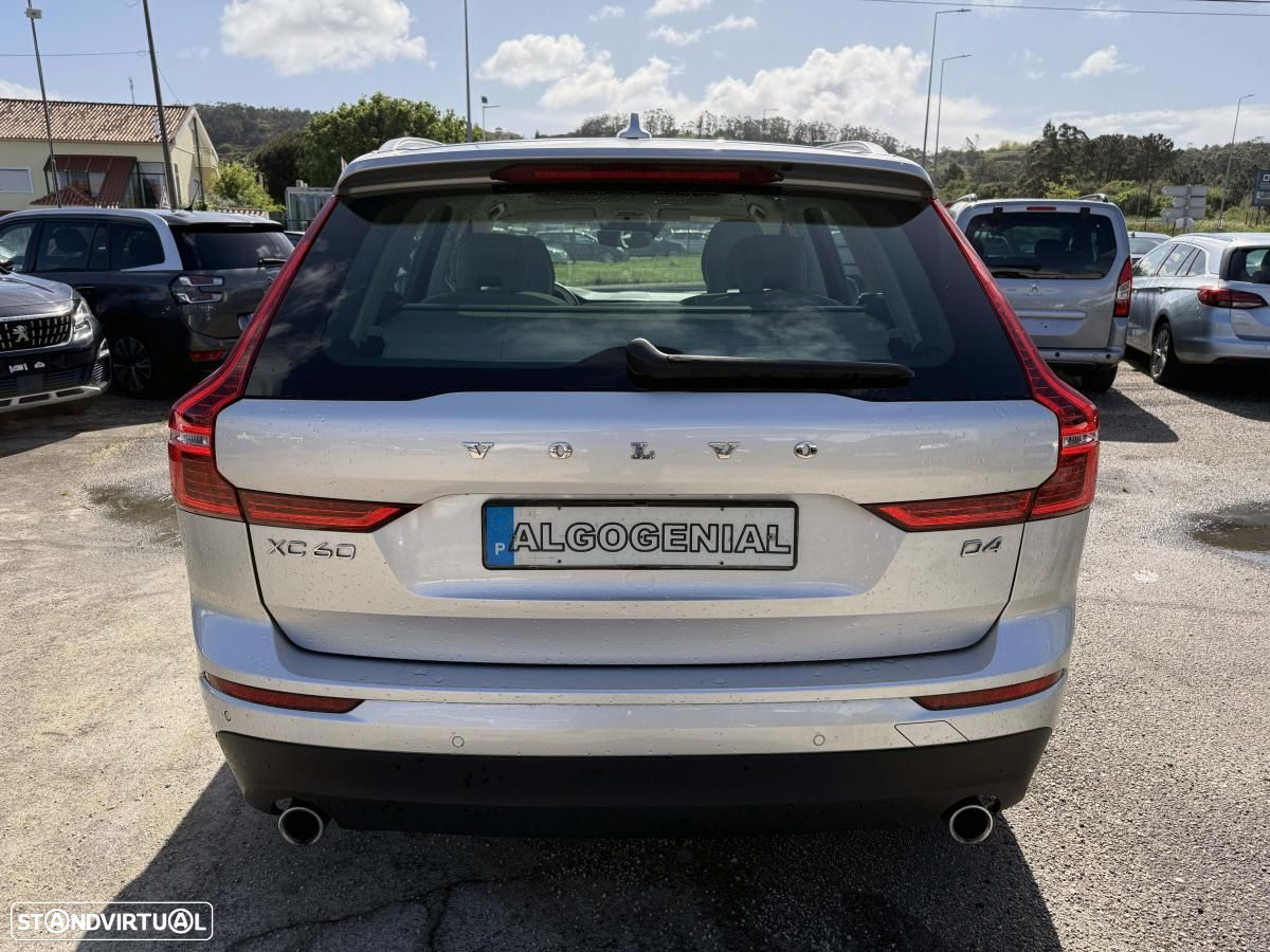Volvo XC 60 2.0 D4 Momentum Plus Geartronic - 7
