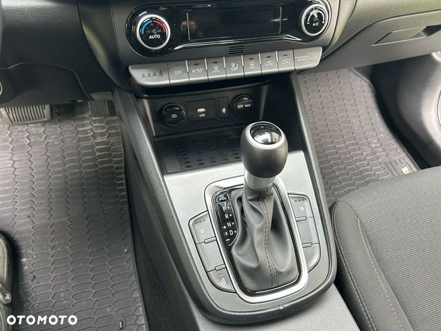 Hyundai Kona 1.6 GDI Hybrid Platinum DCT - 29