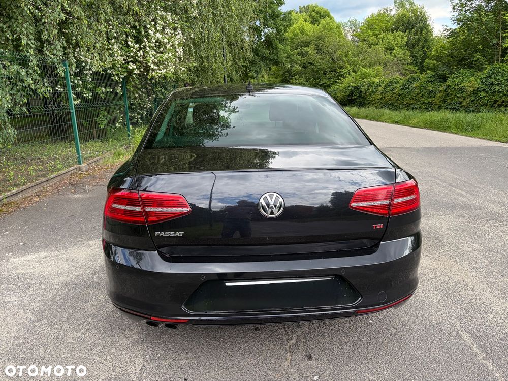 Volkswagen Passat 1.8 TSI BMT Comfortline - 16