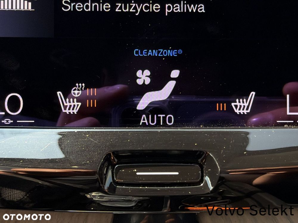 Volvo XC 60 - 22