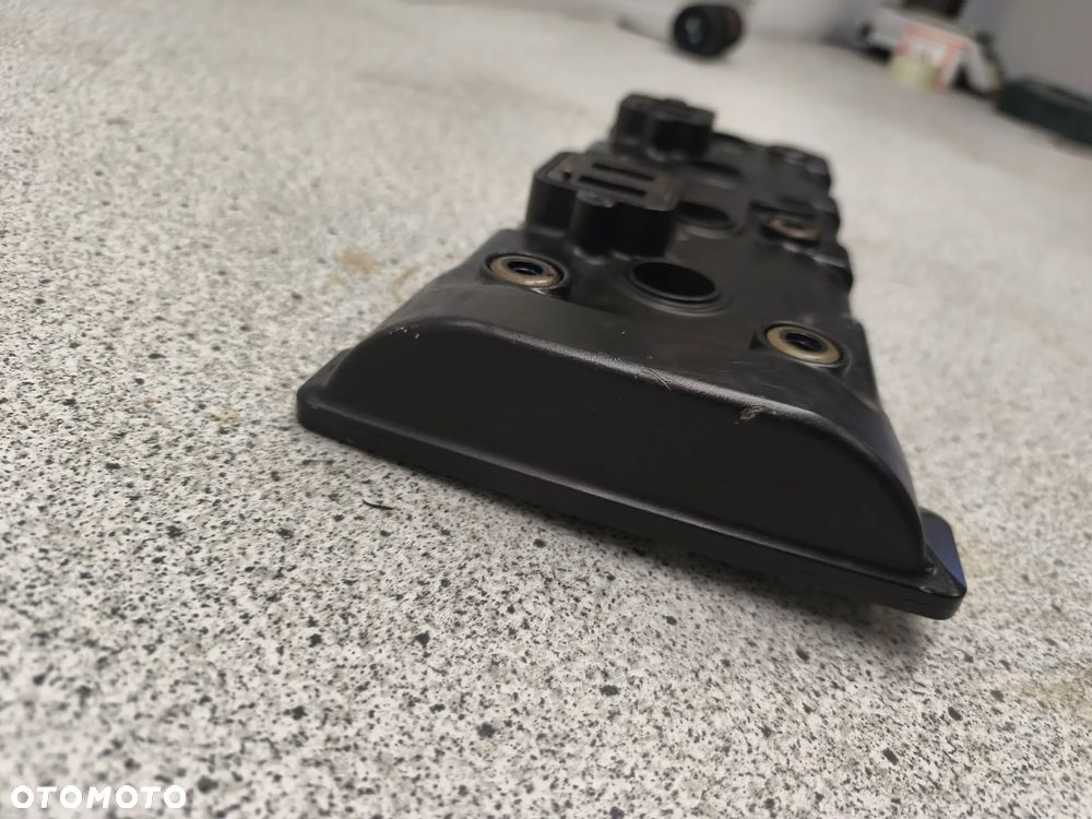 Dekiel silnika, pokrywa zaworów Yamaha R1 R22 09- - 2