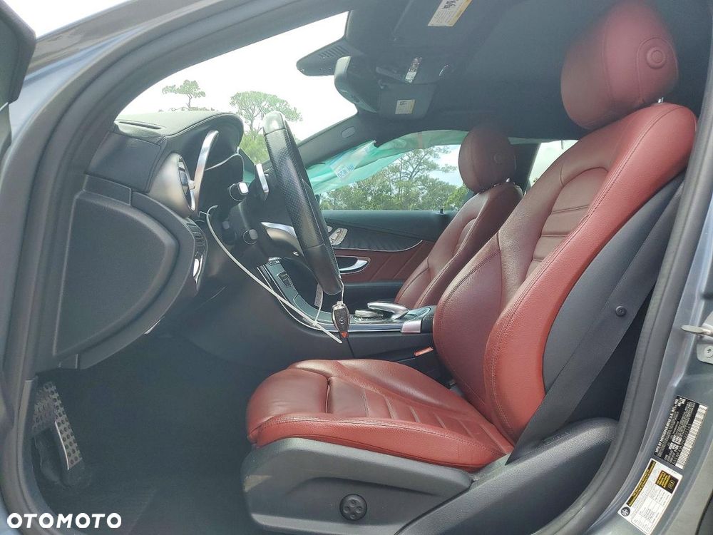 Mercedes-Benz Klasa C 300 7G-TRONIC Exclusive - 7
