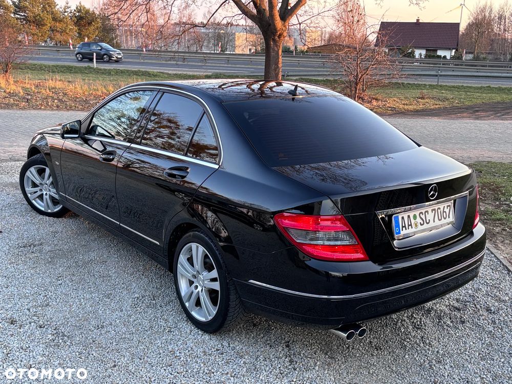 Mercedes-Benz Klasa C 180 Kompressor Avantgarde - 22