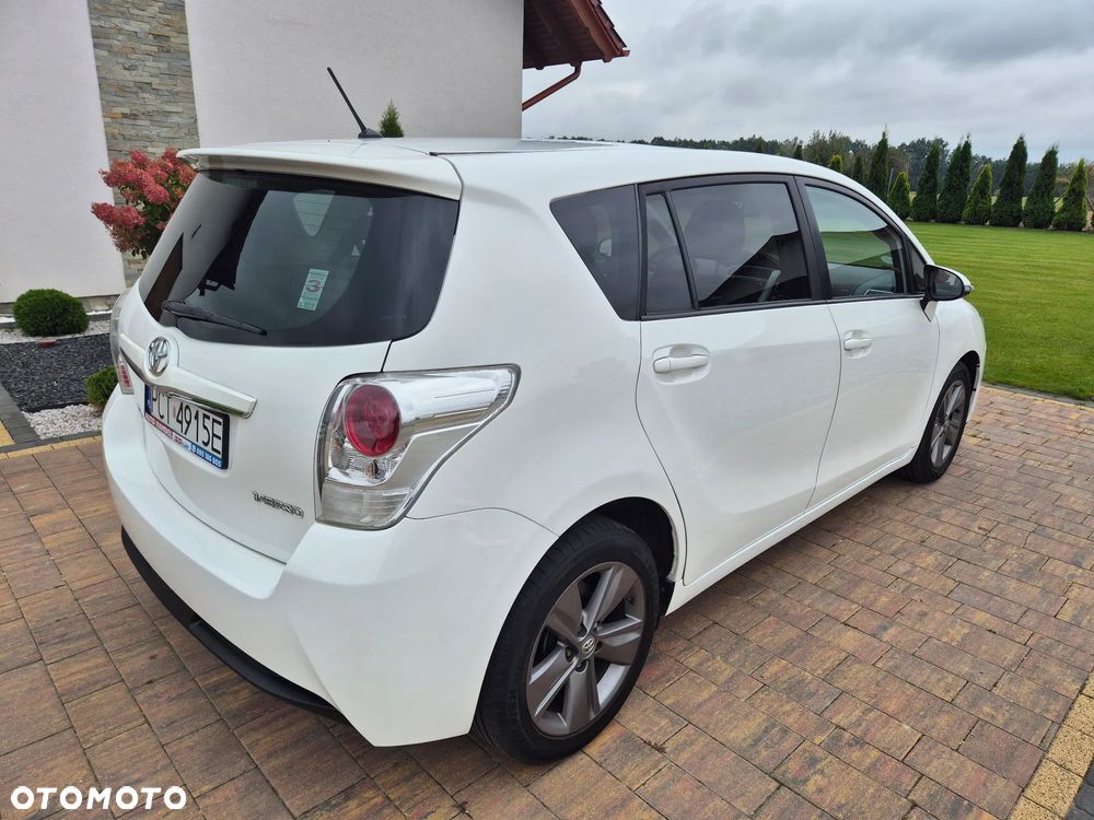 Toyota Verso 1.6 D-4D Premium - 12