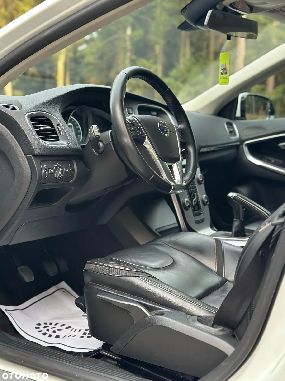Volvo V40 D2 Drive-E Ocean Race - 17
