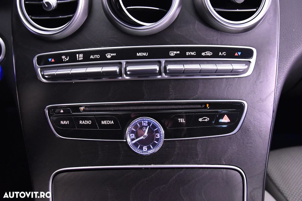 Mercedes-Benz C - 18